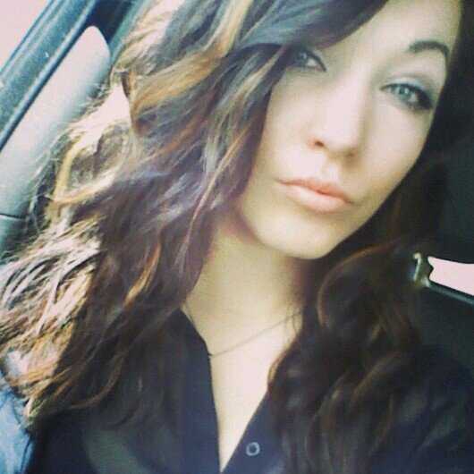 Mother to a beautiful biracial blue eyed baby princess (; #MILF #Engaged #Cancer #OldNavyEmployee