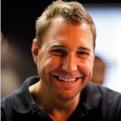 Traveler, entrepreneur and co-founder of @ozmo and @modea.