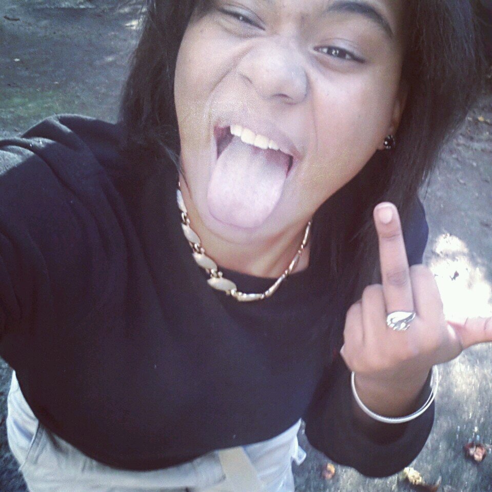 #TeamShutItDown.#Teamyellowbone,#Teamdontputupwithbullshit..#Teamkeepit300..Kik: jbatts07