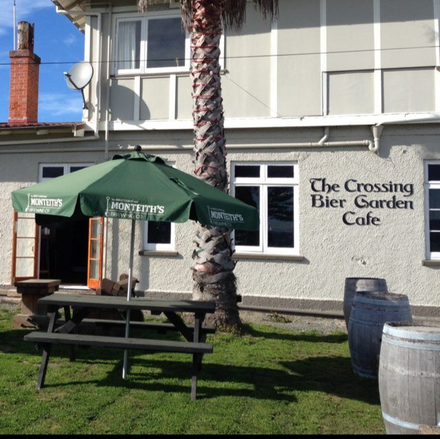 Crossing Bier Garden - Open Weekends for Brunch from 10am -2:30pm, Huge range NZ Craft Bier - Loads parking, Summer & Sun. Tweets by Gina