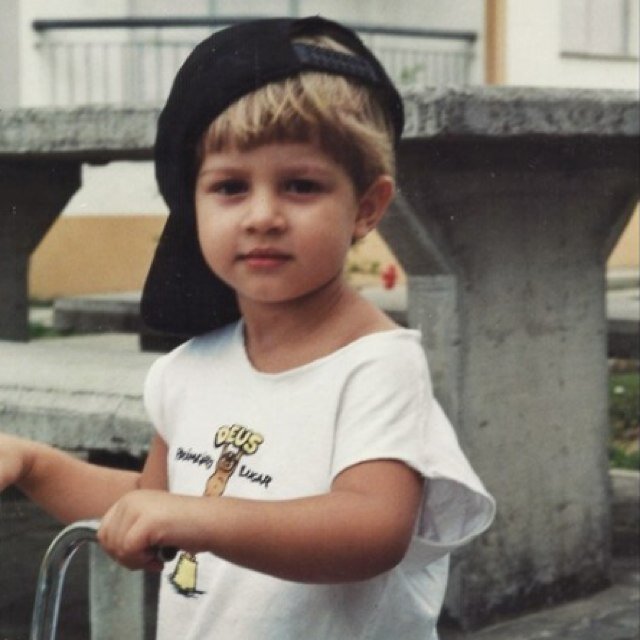 ''Não consigo nem pensar quanto tempo vou ficar sem ter você aqui...'' ♥