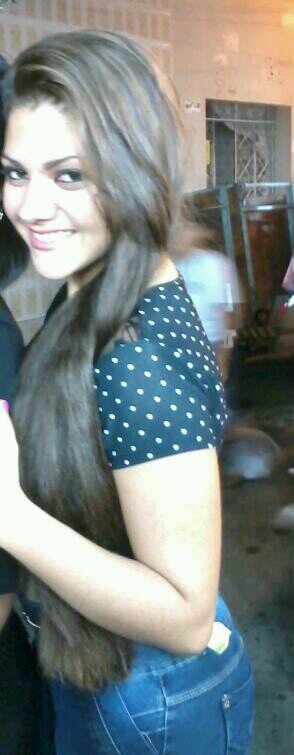 Amor de fã é suporta as piores palavras,simplismente por sonhar alto...+ continuar lutando,se levantar a cada recaida somente p encontra o sorriso daquele q ama