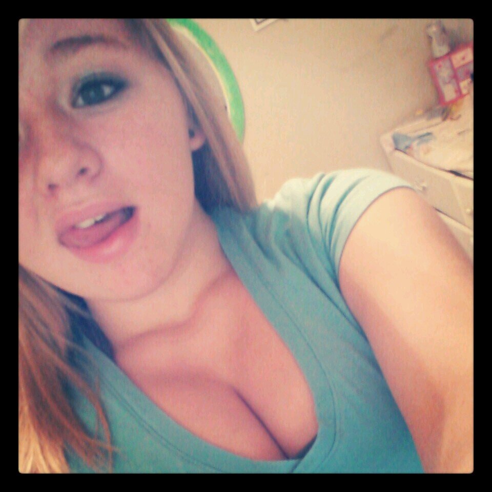 Ayee!(: Jessiiccaaa Here(: Wuuddup? Text me..