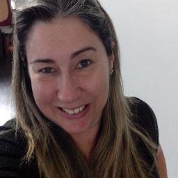 Graduada e pós graduada em Educação Física -Professora Universitária Programa de Atividade Física  Grupos Especiais
Mestre em Ciências da saúde /USP