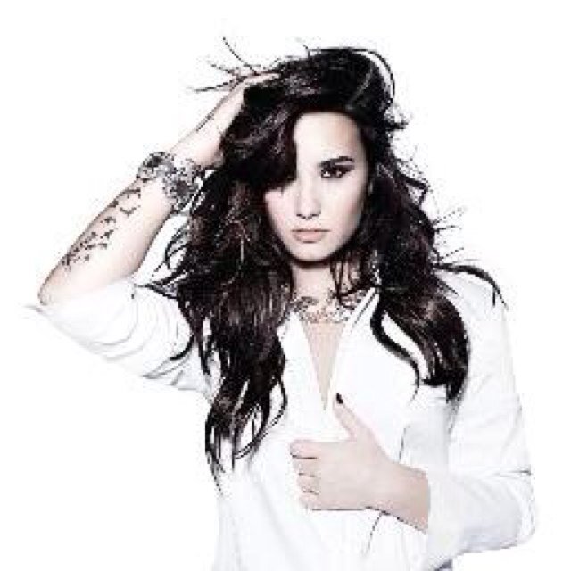 Lyrics from all 4 Demi Lovato albums | Lovatic since before Camp Rock :) xx |
100% #FollowBack to Lovatics!