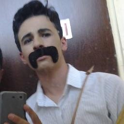Lucas é mongo, bocó, lindo, chato só me incomoda mais eu adoro ele sz p. @LoirinhaNha