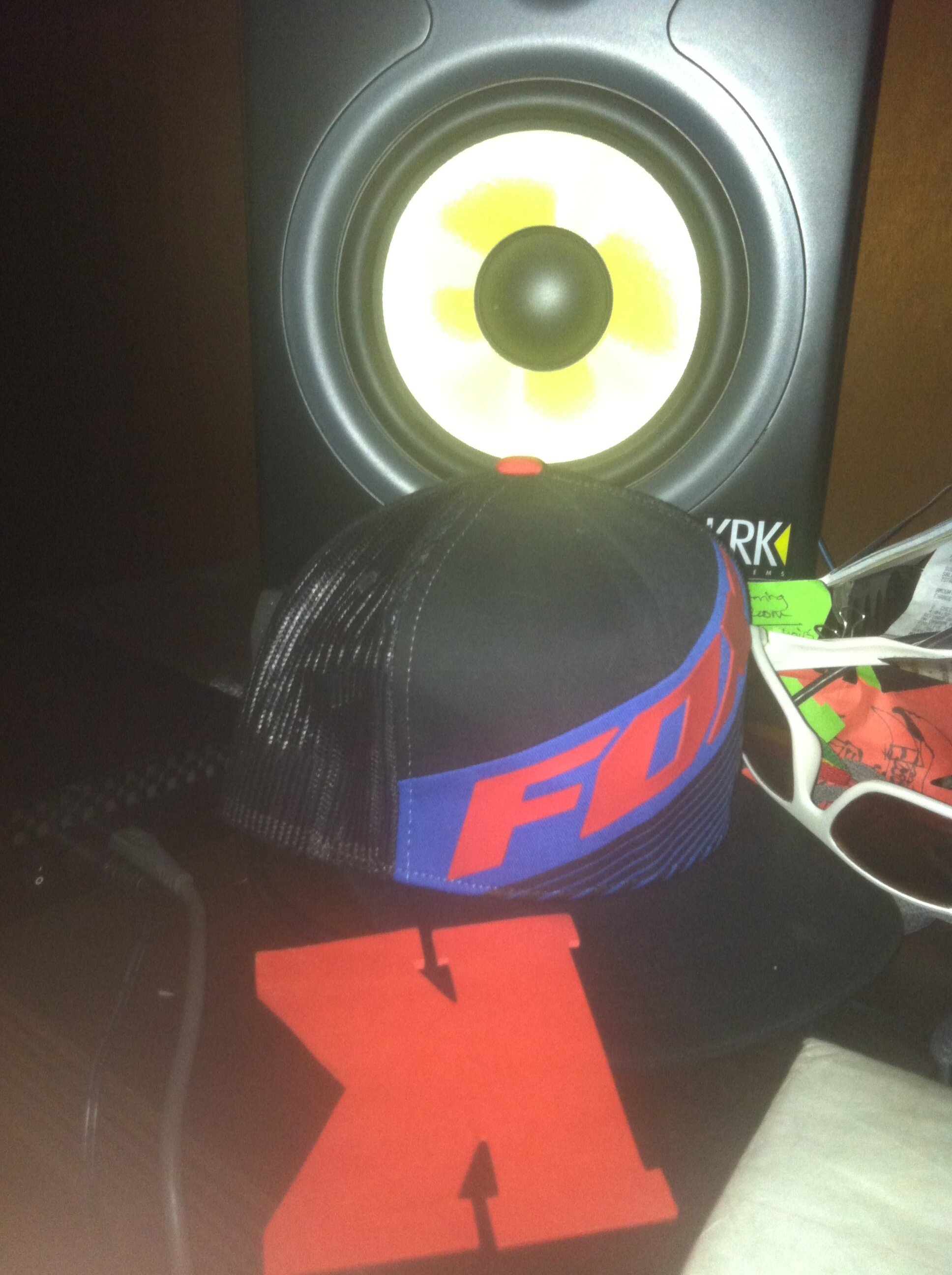 Kleverfoxxx's profile picture. Making meaningful frequencies -
Connecting People -
Putting a Beat to life