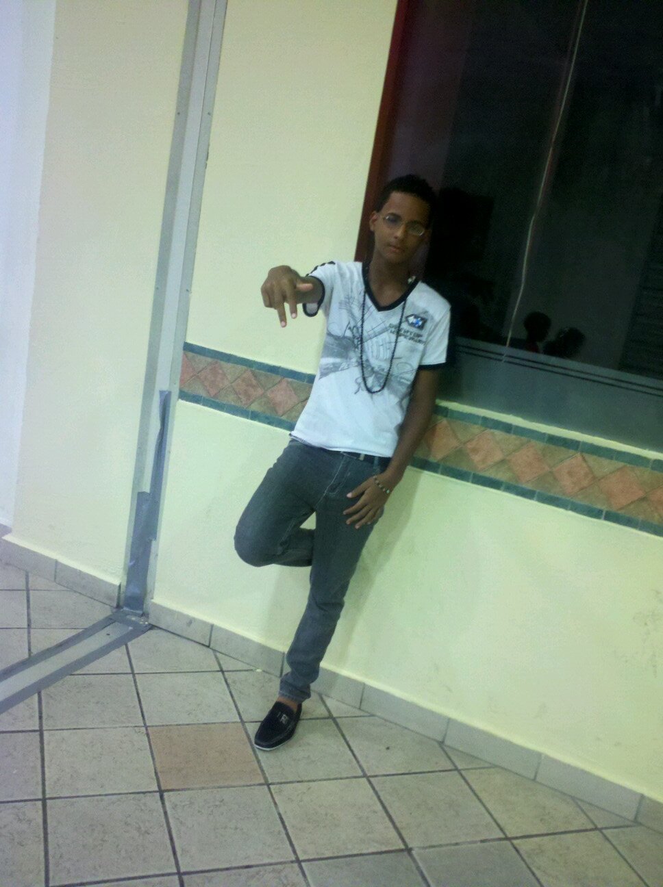 Gєt rιch σг dιє trчιng.. Sιєmprє humιldє nunca cσtιzaσ... *.* {Cuña; Mϑℓℓч♡}