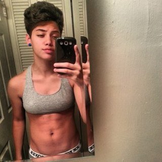 ✞-Respect earns you more than money could buy you.                                               #Teamlesbian  Kik _queer