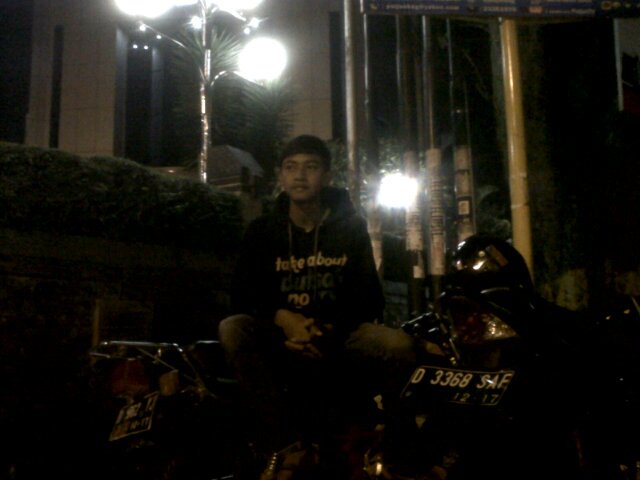 simple | VHS 6 Bandung - Arsitektur
