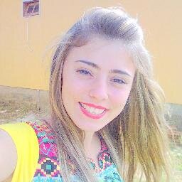 rafalindaa_'s profile picture. 