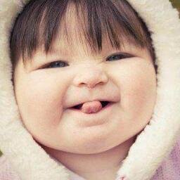SMILE CAN MAKE PEACE