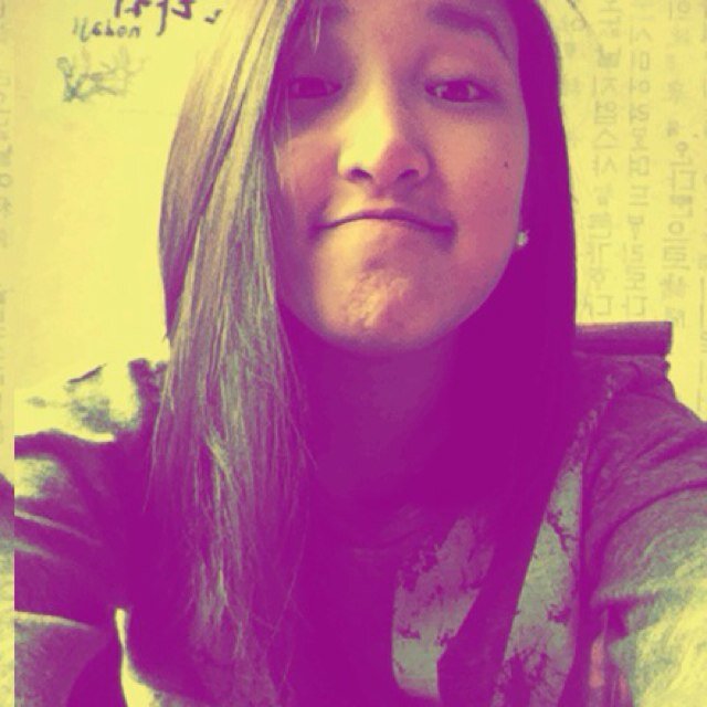 Smile, is free ~~~^o^ Follow me~~~ I Follow back~~~ xoxo