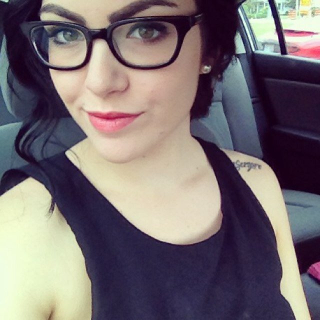 lotr enthusiast with a love of film, guitar, and first person shooters.