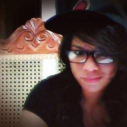 No soy parte de nada, pero al mismo tiempo soy parte de todo.
 Simplemente soy quien soy, disfruto la vida, lo que hago, y trato de mejorar cada dia.