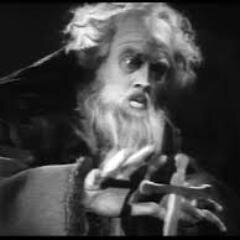 abv40d's profile picture. Old communications engineer.