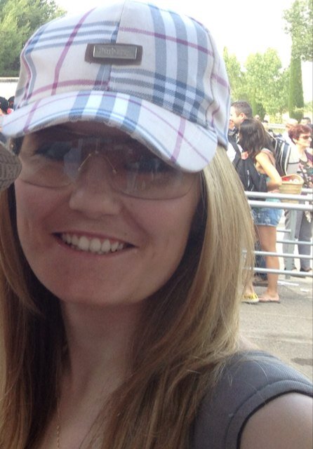 JennyBustos91's profile picture. 