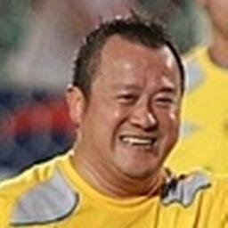 Suka bapak-bapak/om-om ndut.....