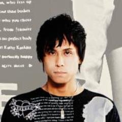 Needでドラムを担当しているシガカズヒロ（hizka - ヒズカ -）です！