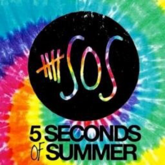 FOLLOW @The5SOSUpdaters BECAUSE WE GAVE YOU A FREE FOLLOW :)