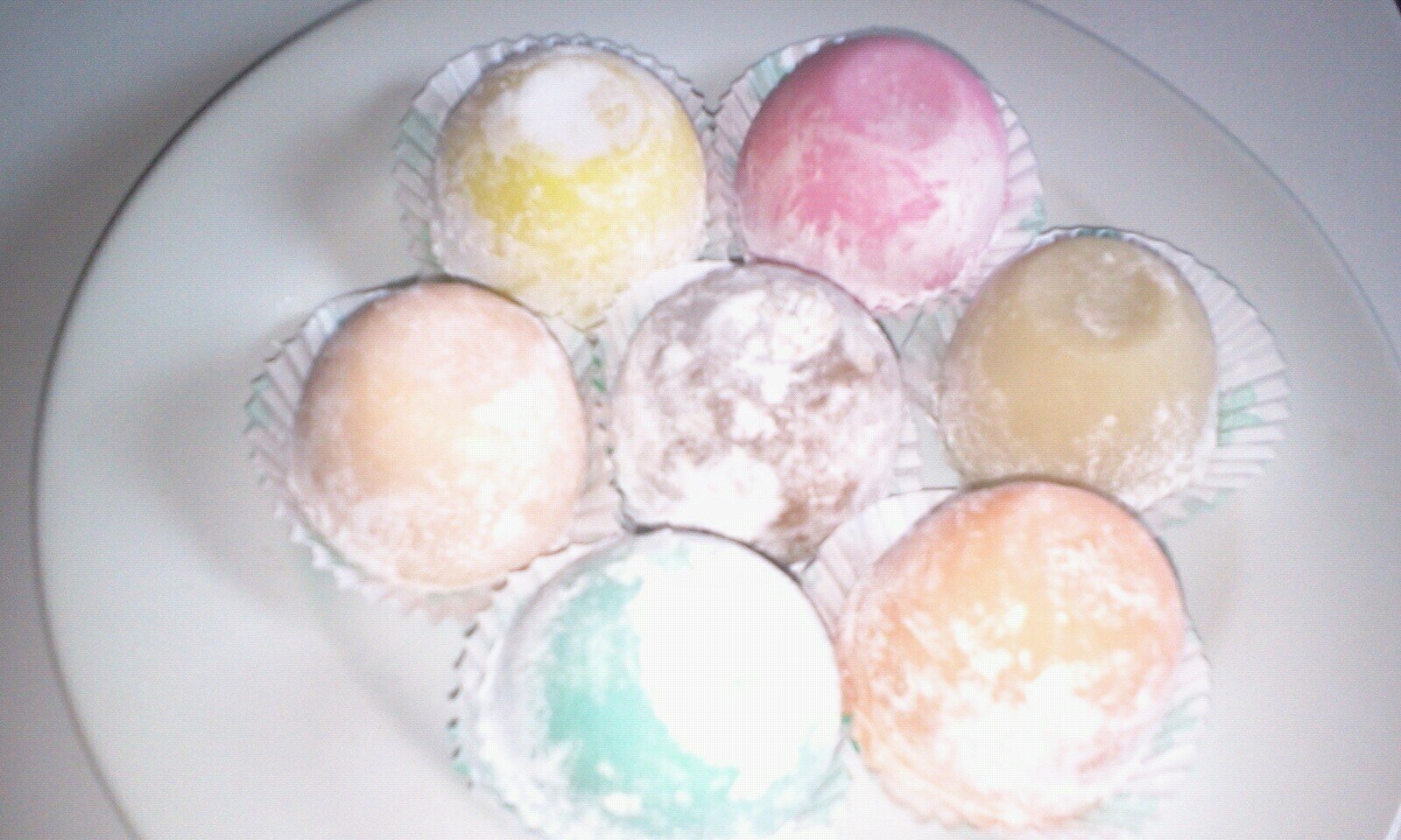 mochi ice cream & mochi yoghurt | 9 varian rasa : chocolate,strawberry,cappucino,vanilla,durian,blueberry,blackberry,melon,mangga | 087823334406