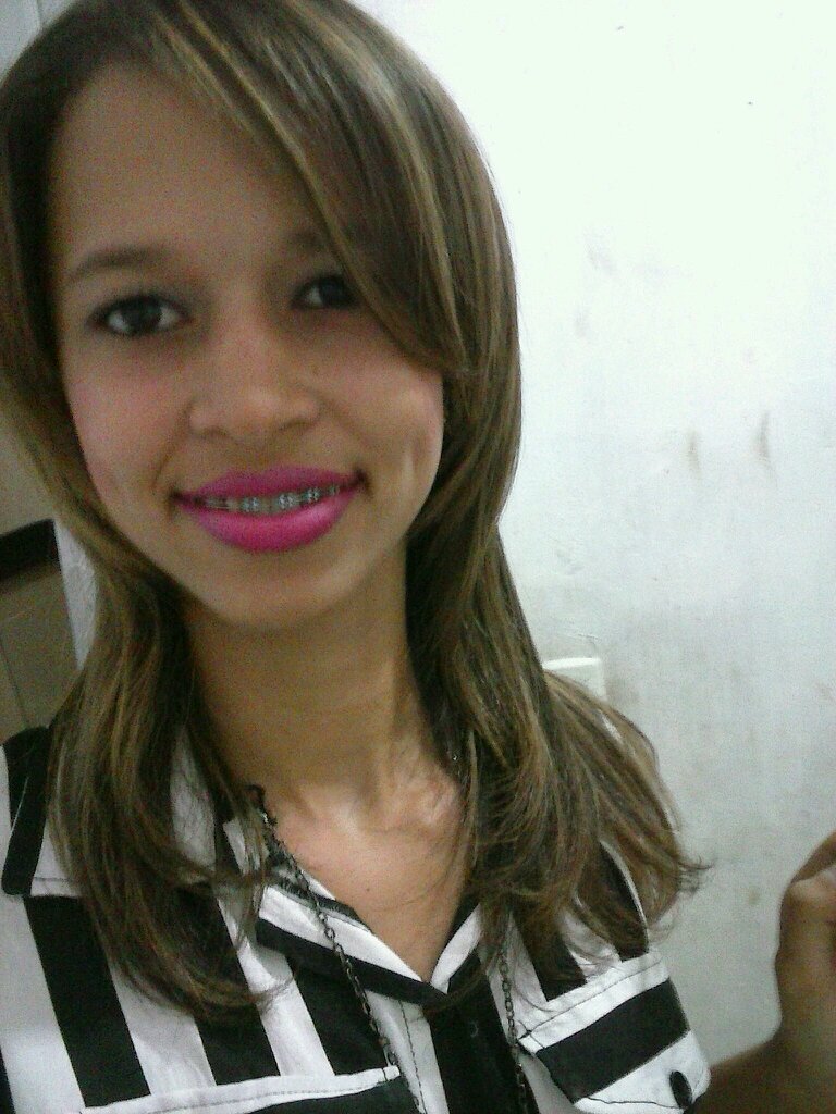 13 Aninhos||Niver:28 de Novembro||Sagitariana||Instagram:@lorenavassconcelos||