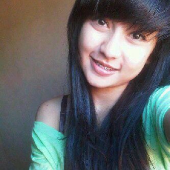 melindaelivia_m's profile picture. cewe yang sangat hobby nyanyi tapi bukan penyanyi, cewe yang sederhana dan apa adanya tidak cantik dan tidak sexy :)