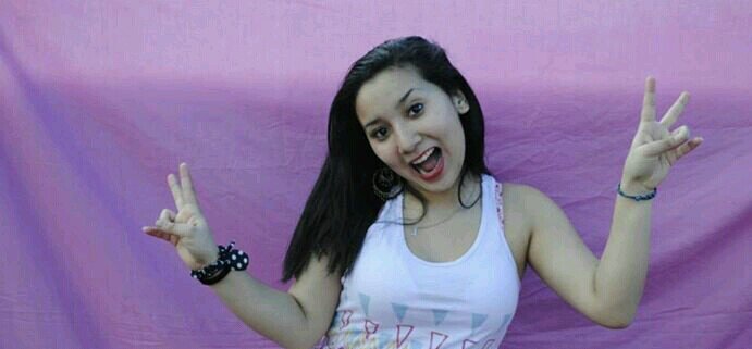 Laali_ir's profile picture. ¿ Por qué lloramos de alegría y no reímos de tristeza? para pensarlo.....