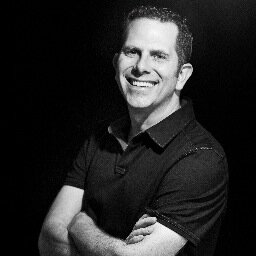 🎙️Semi-famous podcast host @JeffDwoskinShow 
🎧 Podcast: https://t.co/guVp5s6JNi 
📱Co-founder @stampede_social