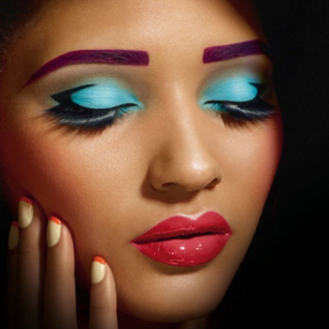 megillamasqua's profile picture. artist in makeup & creative in life with a great ❤ for Liverpool