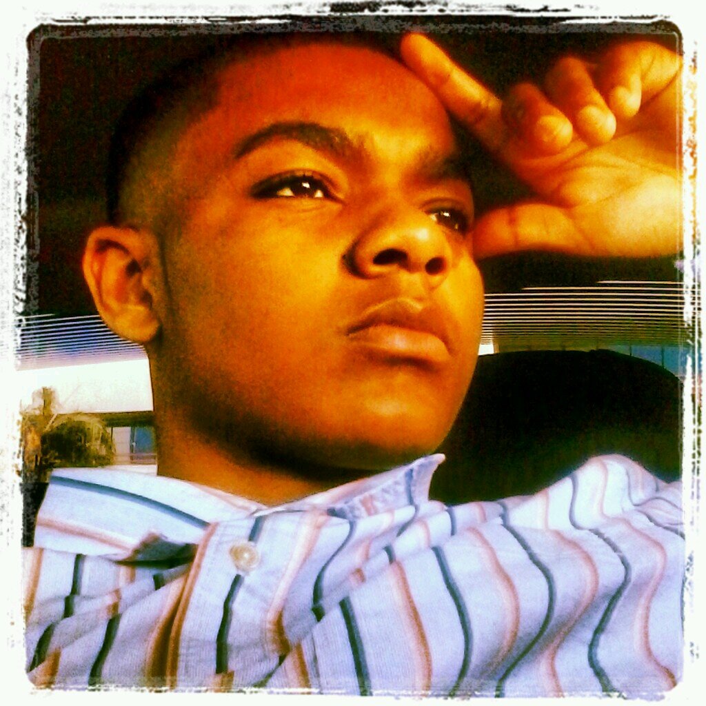 #TeamTalkShit #TeamRollItUp #TeamFollowBack #TeamHeat #VampLife #TeamLeos Follow me on IG: Sknighton101