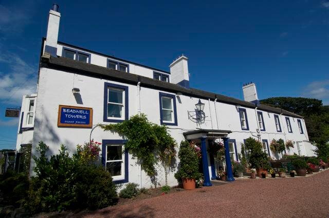 BeadnellTowers's profile picture. 4* Guest Accommodation in the beautiful village of Beadnell on the Northumberland Coast. Serving excellent food and drink. Everyone welcome. Dog friendly.