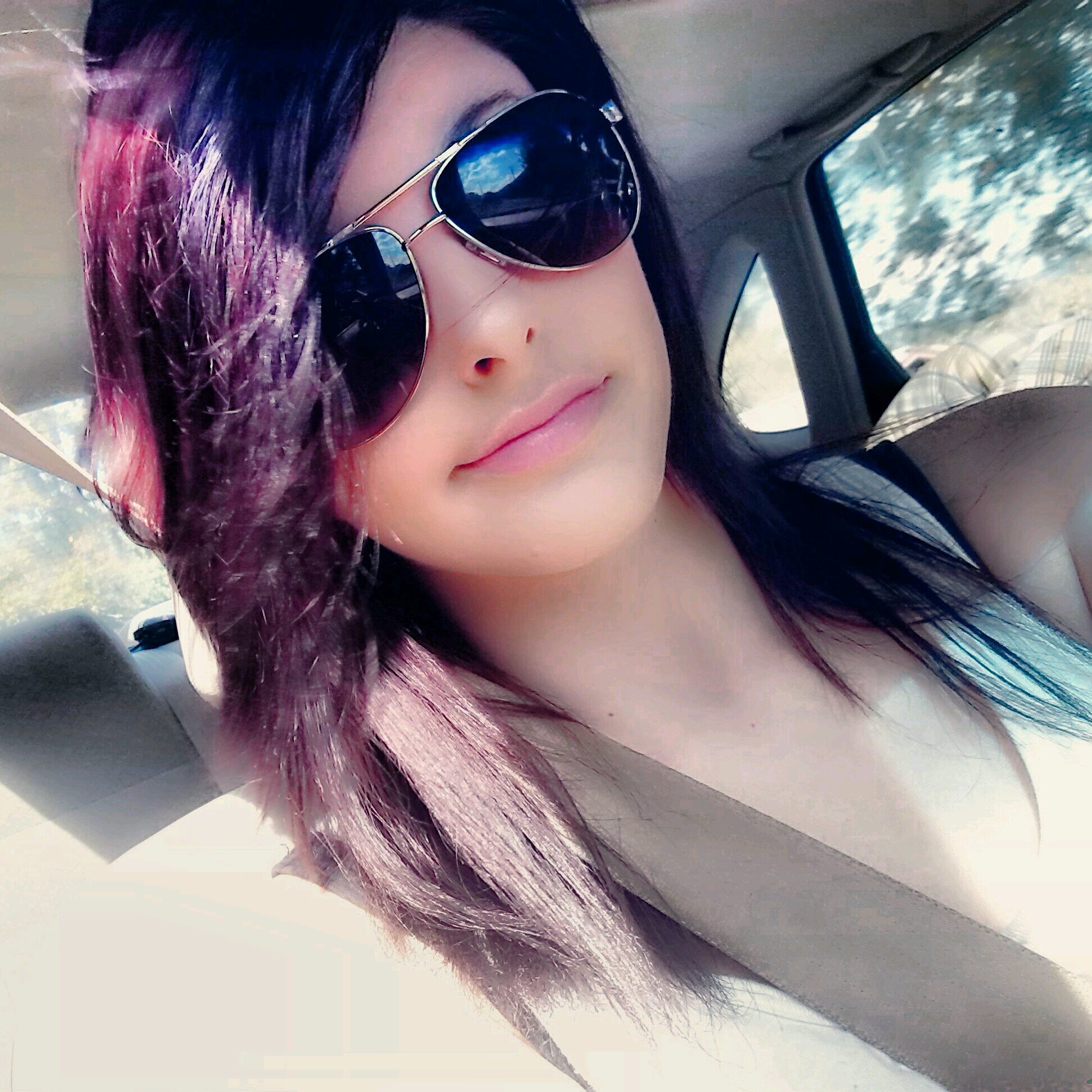 I'm 15! kik:TiffiBrooke, skype:Tiffany.Proffitt1, Instagram:FreakinFag, and Ask.fm:TiffyBrooke