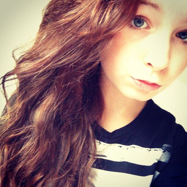 follow me and  i'll follow you back ;)