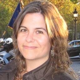 Periodista. Profesora de Secundaria