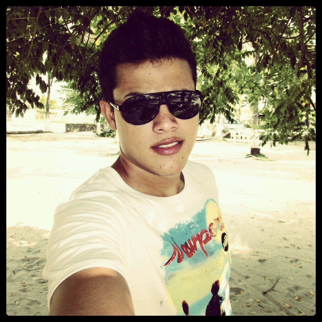 Jonathan Iguaran, Santa Marta Uniòn Magdalena. whatsapp 3008258025 bbm: 7A75DB98