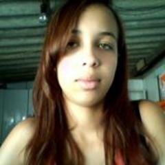 Eu amos musicas internacionais,rock,hip hop,eletronicas e outras.Minha banda favorita ea banda Boyfriend e eu amo A banda RBD