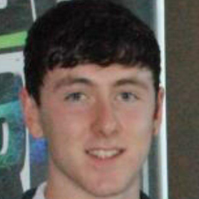 My fringe is fucking shit and looks stupid as fuck and everybody takes piss out of it behind my back:D
