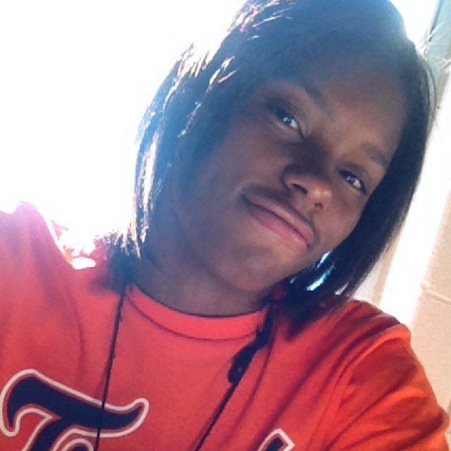 You a fan ? ✏️NO Autographs ✏️ FMOI@Baby_____sosa(5underscores)