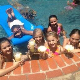 ChloeEl97586672's profile picture. I love my fans I'm chloe and I like justin bieber
thanks for following