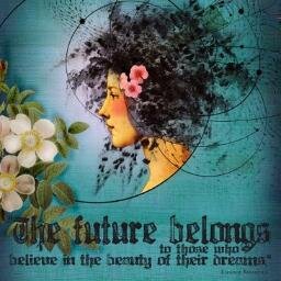 Poet & Soulosopher 
~seek the sublime~ #beauty #nature #cosmos #art #music #poetry #wolves #daisies
