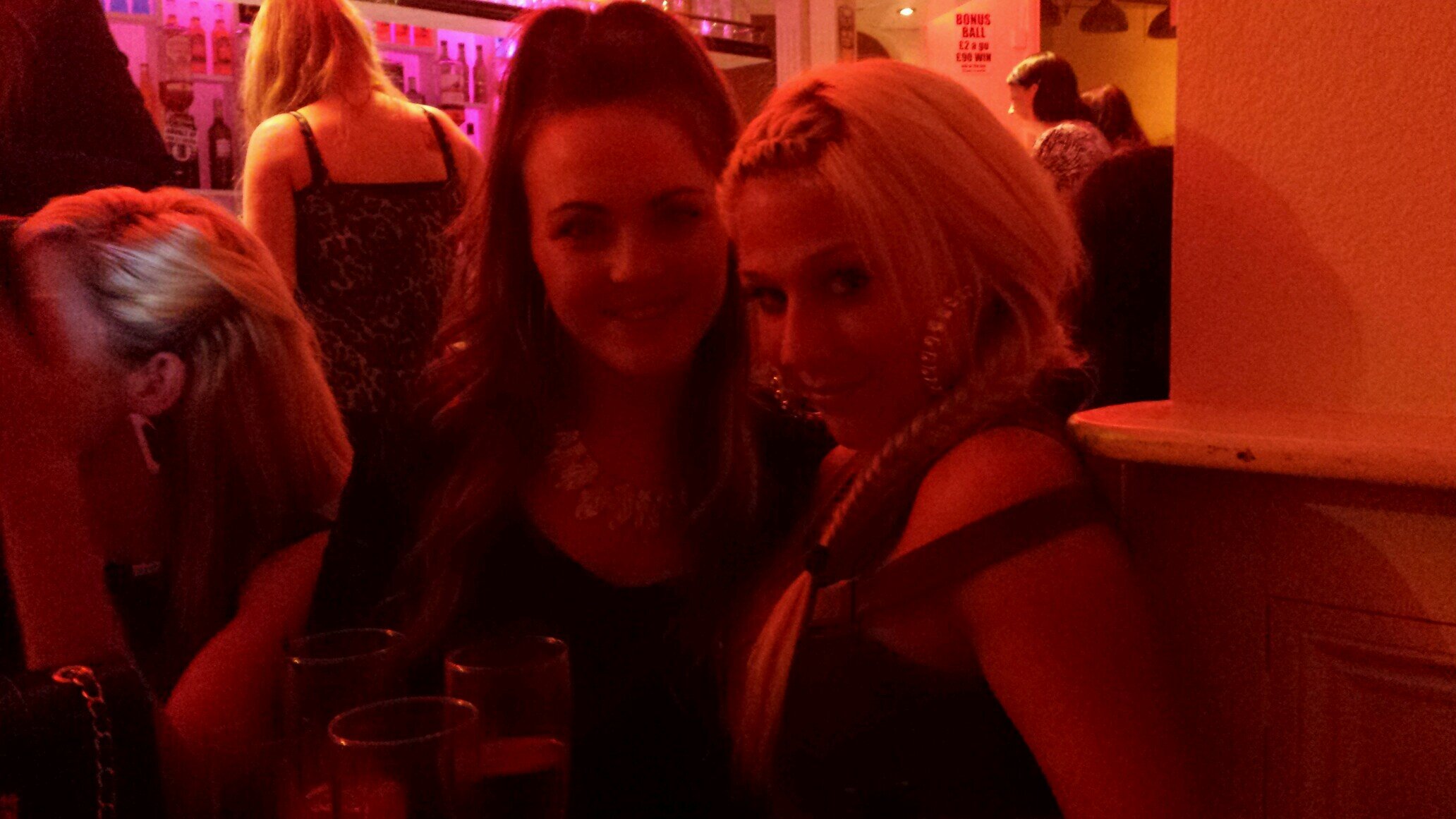 robyn_watler's profile picture. 