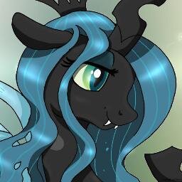 HiiiiiiiiiiiiiiI~!! I'm Queen Chrysalis! QUEEN OF THE CHANGELINGS! Fear me...