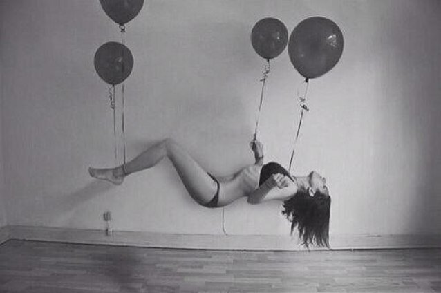 15 year young girl who hates life so bad..