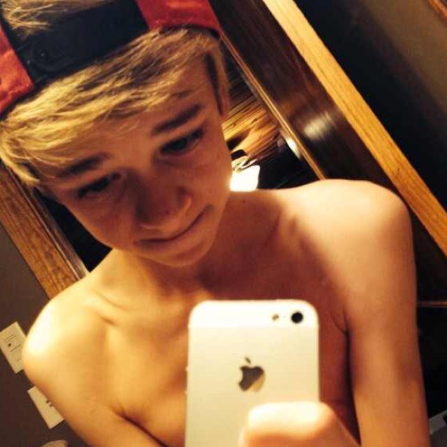 AcaciaHUR. DONT TOUCH OR FLIRT WITH HIM OR YOUR HEAD IS MIne. K? K. Baby i love you soooooo much❤|be mine forever|