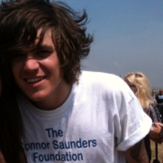 Fan account for Frankie Cocozza | met him x3 | Click on that follow button to go to neverland | Jess&Abby (Frankie follows 9/2/13)
