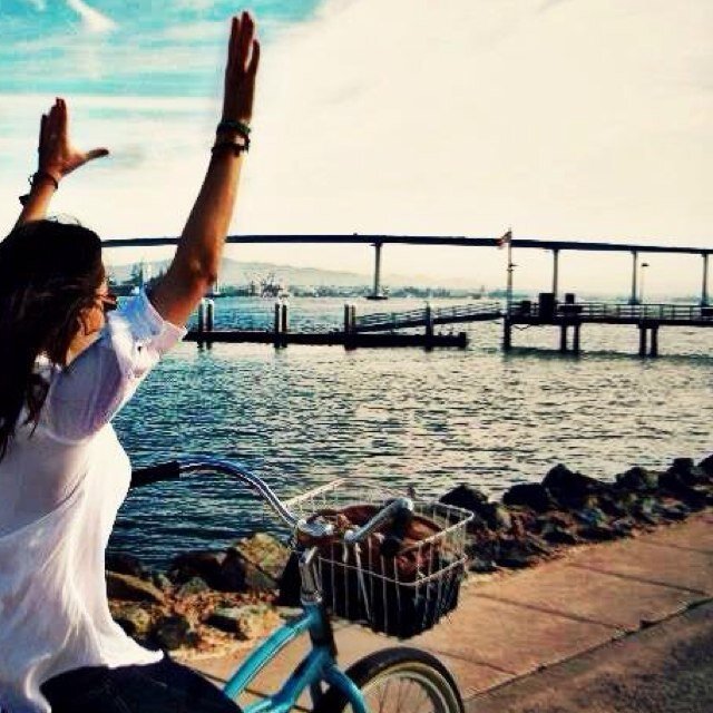 IngridLizarraga's profile picture. I won't settle for less than passion and perfection and a life worthy of being storied...