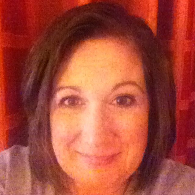 AnnaF6027's profile picture. 