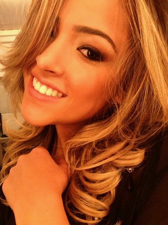 Um amor enorme que não se define. I love you, Luthai ❥ Seguido e Oficializado pela diva no dia: 05/09/13 ás 23h42 *-*