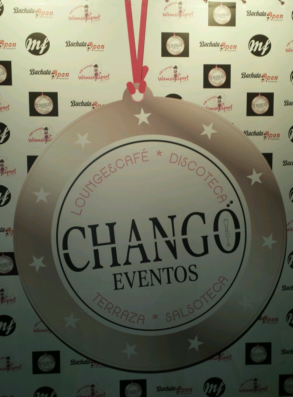 chango_disco's profile picture. Discoteca de Moda en Zig zag. Ven y disfruta de la mejor manera